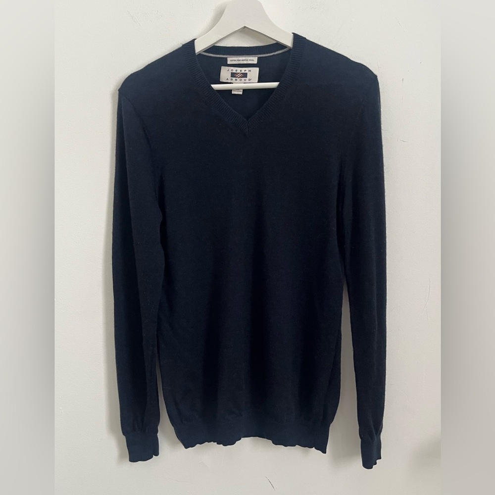 Joseph Abboud Extra Fine Merino Wool V Neck Sweater Mens Sz S Navy Blue Academia